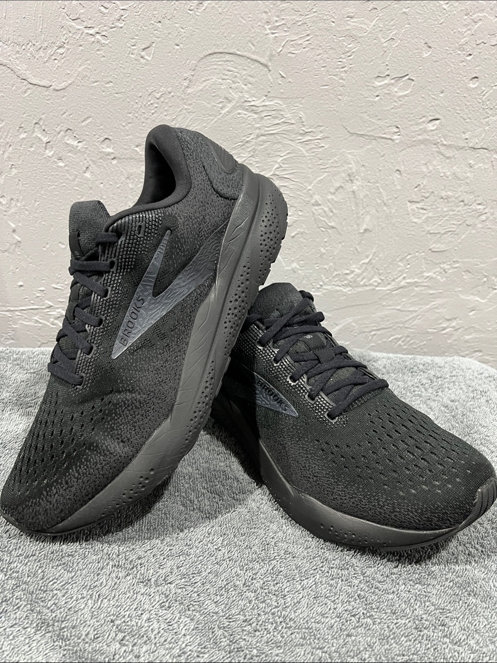 🔥🔥 BROOKS Ghost‎ 16 Running Athletic Shoes Men Sz 12 D - All Black - EUC